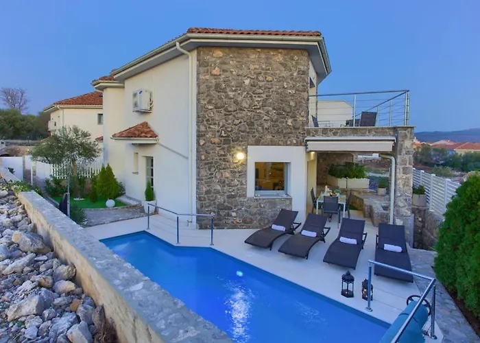 펜션 House With A Swimming Pool Krk - 23580 크르크